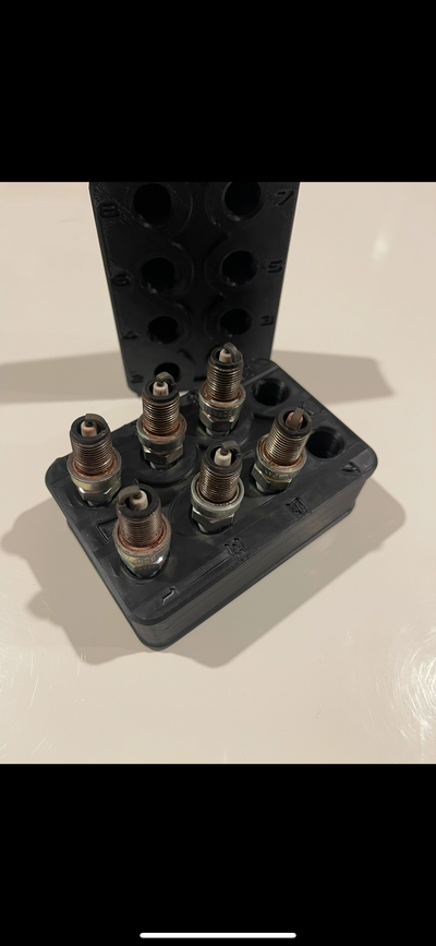 LS Series Engine Spark Plug Holder